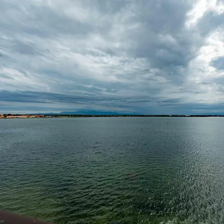 アパート Les Marquises-9 By Interhome